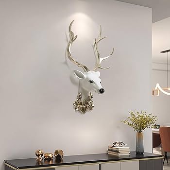 Amazon.co.jp: 素朴な壁飾り 鹿の角 鹿の壁アート 環境に優しい